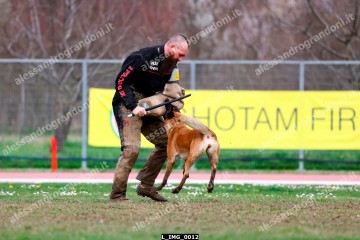L_IMG_0012.jpg